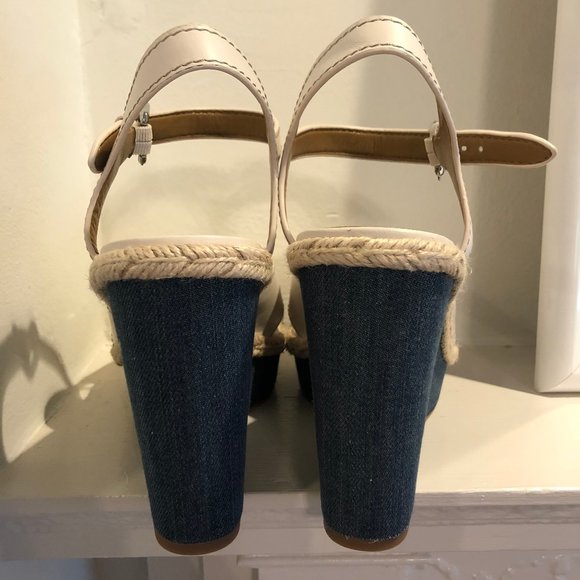 NWT. Coach Wedge Sandal In Signature Jacquard | eBay Coach Wedged Sandals